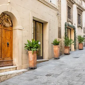 Stefania Townhouse Montepulciano Stazione